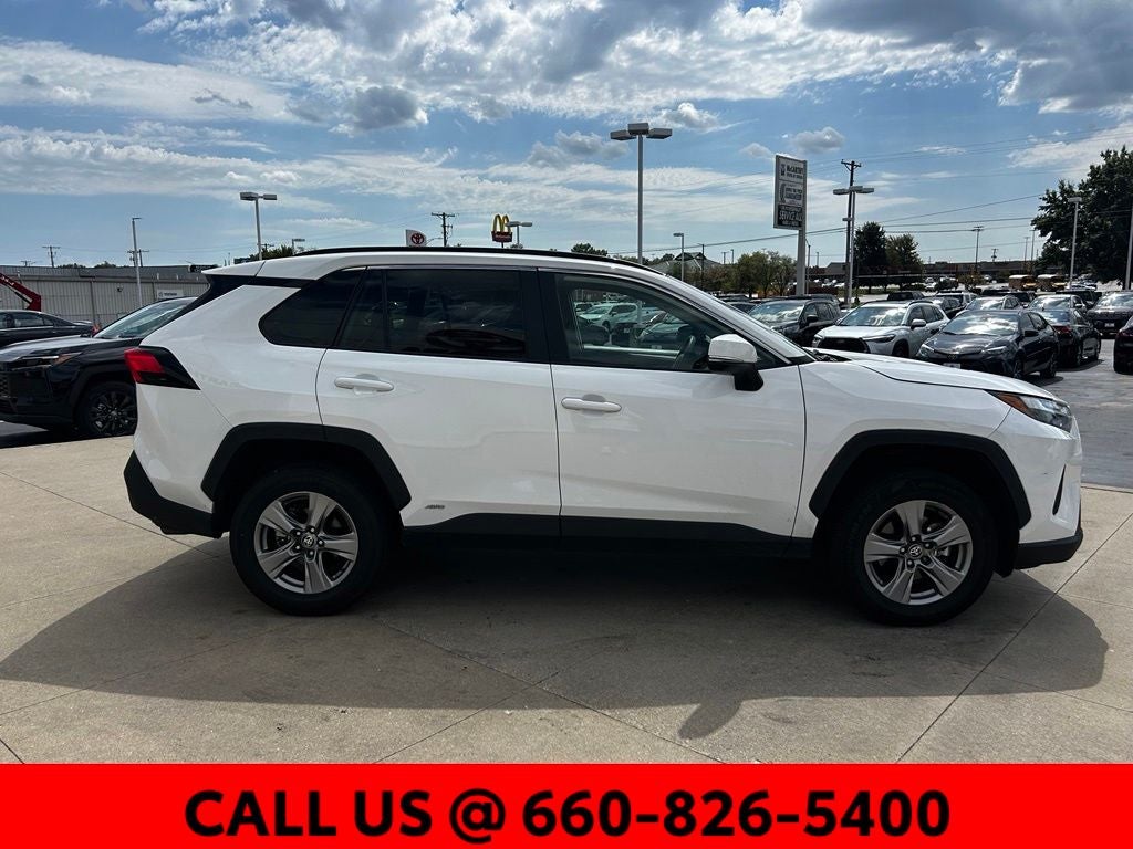 2025 Toyota RAV4 Hybrid XLE