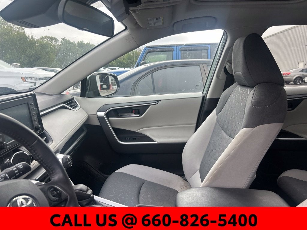 2022 Toyota RAV4 Hybrid XLE