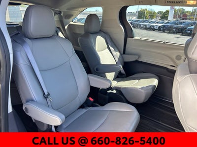 2022 Toyota Sienna XLE 7 Passenger