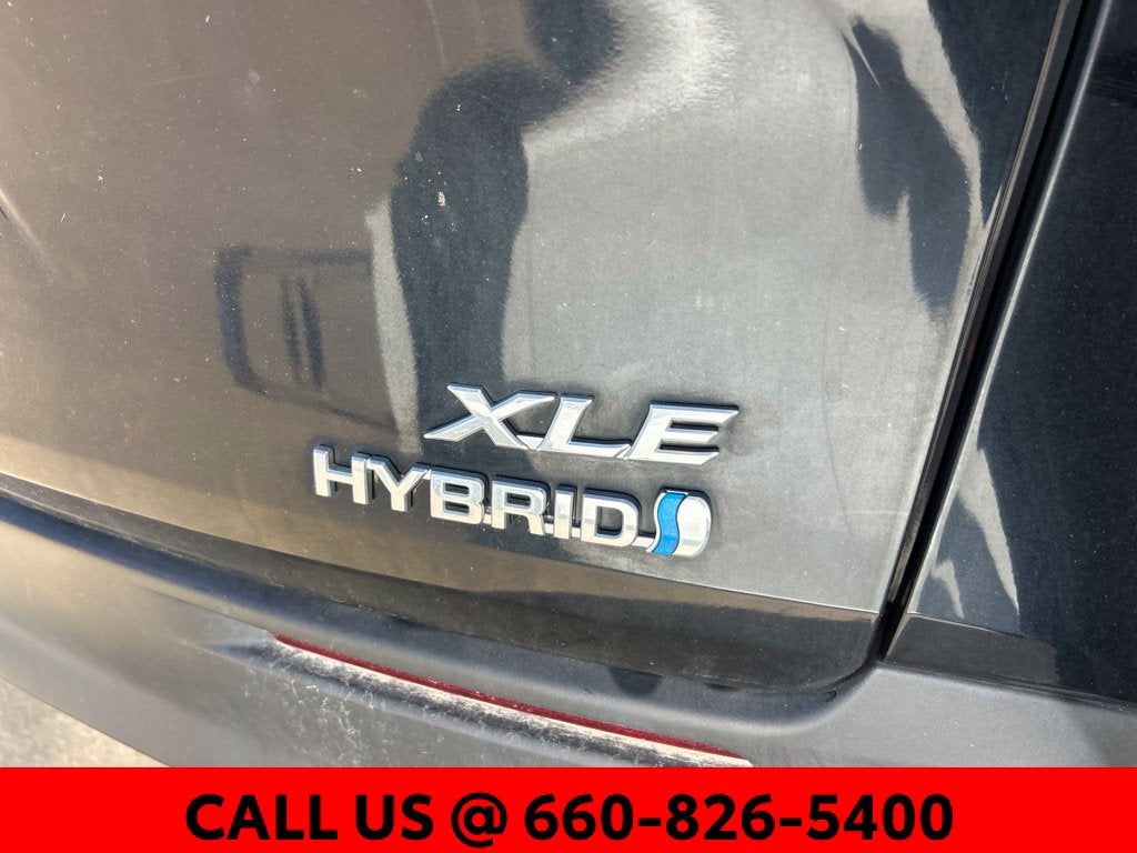 2022 Toyota Sienna XLE 7 Passenger