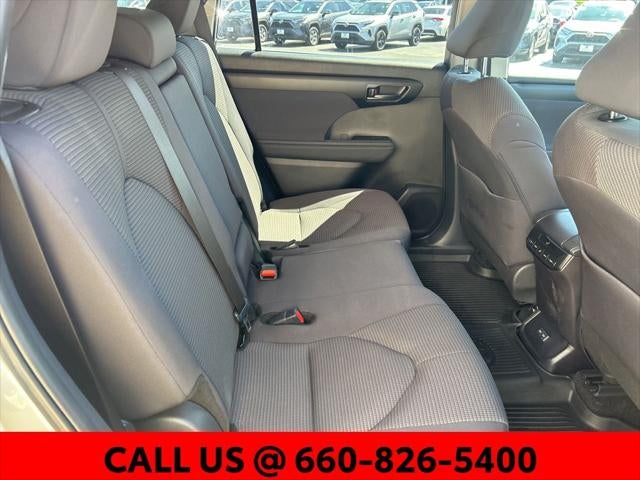 2025 Toyota Highlander LE