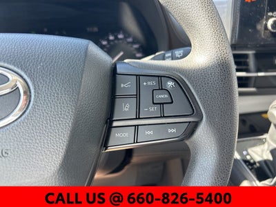 2025 Toyota Sienna LE 8 Passenger