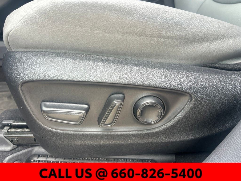 2023 Toyota Sienna XLE 8 Passenger