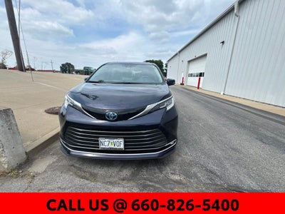 2024 Toyota Sienna Limited 7 Passenger