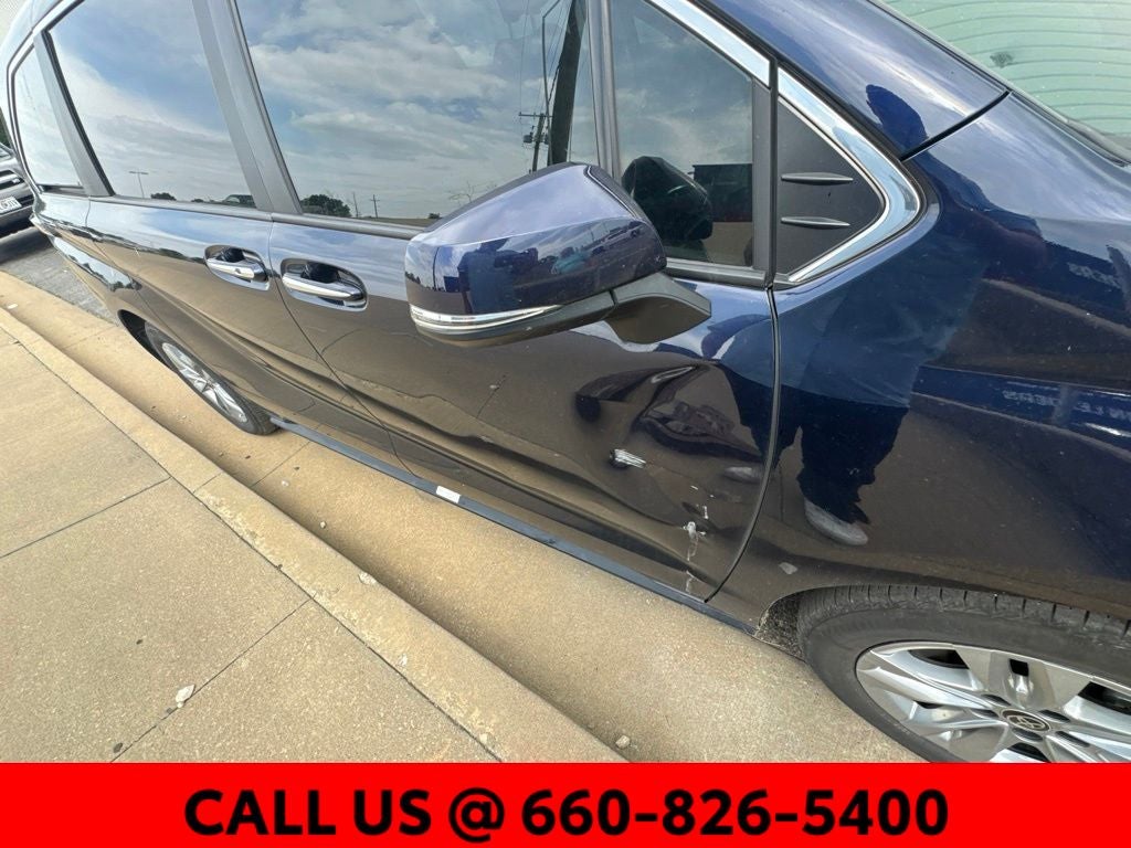 2024 Toyota Sienna Limited 7 Passenger