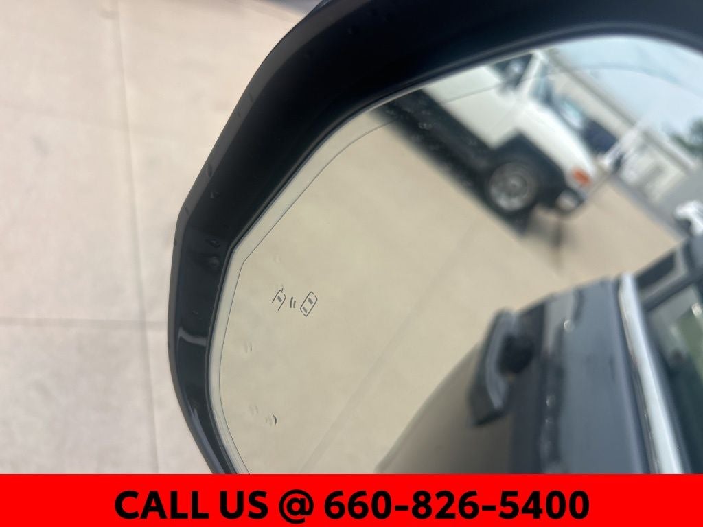 2023 Toyota Sequoia SR5