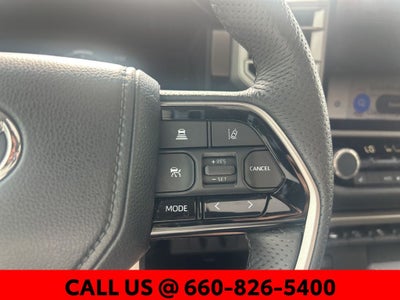 2023 Toyota Sequoia SR5