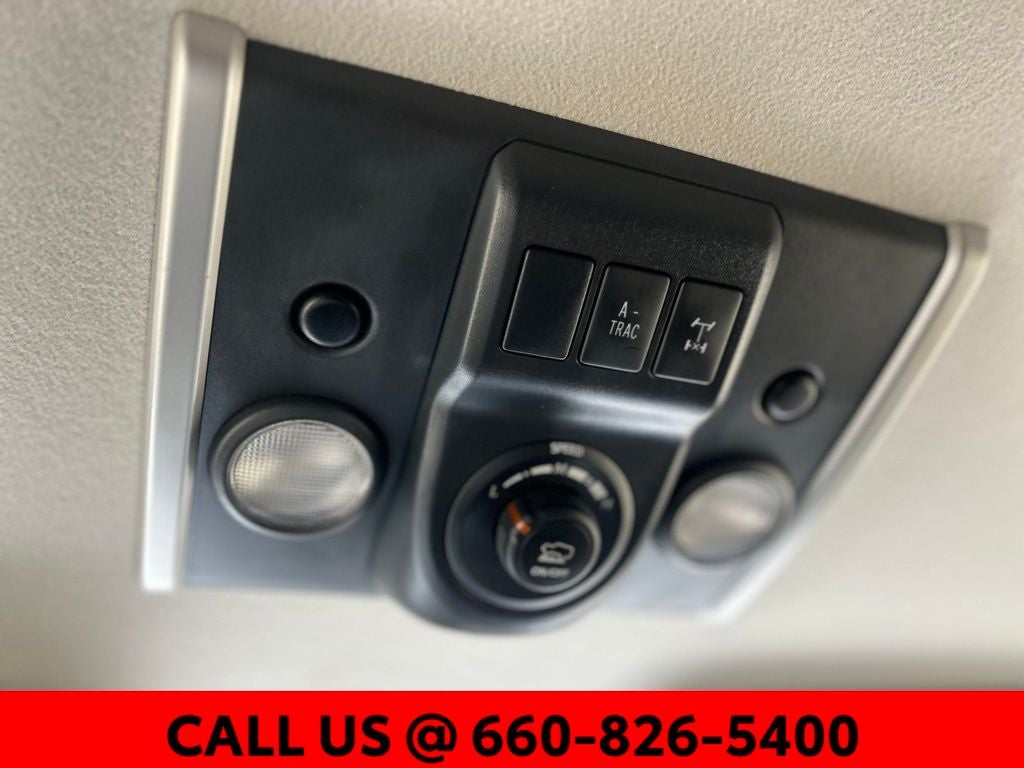 2013 Toyota FJ Cruiser Base