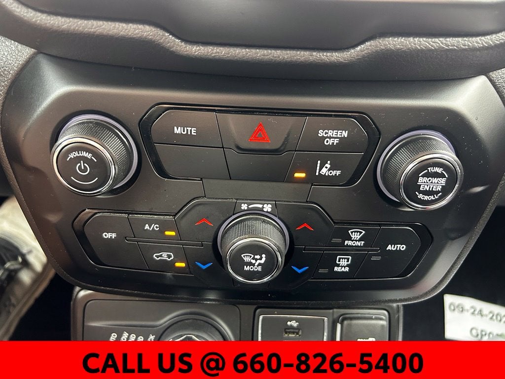 2023 Jeep Renegade Trailhawk