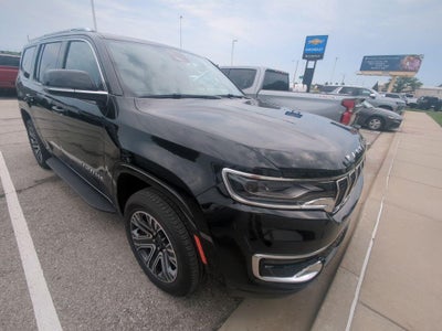 2024 Jeep Wagoneer Base