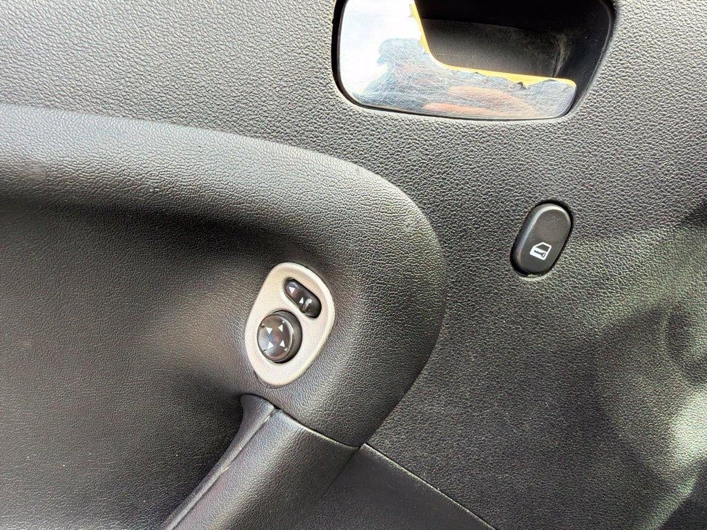 2007 Pontiac Solstice Base