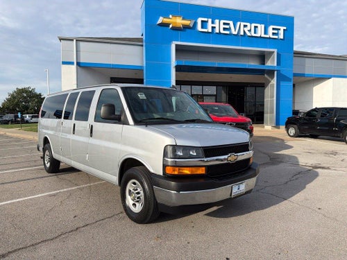 2025 Chevrolet Express Passenger LT