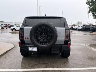 2024 GMC HUMMER EV SUV 2X
