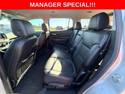2020 GMC Acadia SLT