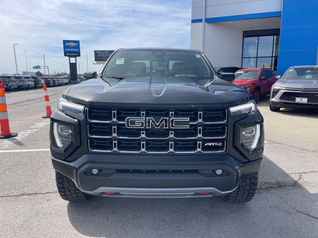 2025 GMC Canyon AT4