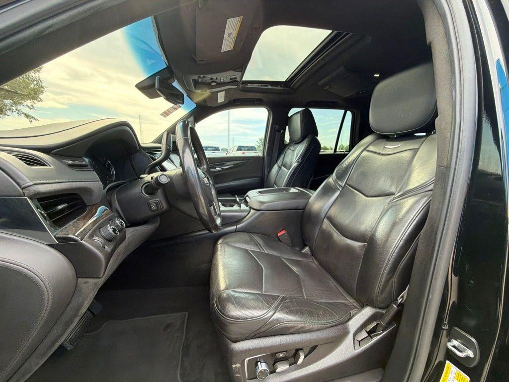 2016 Cadillac Escalade Platinum Edition