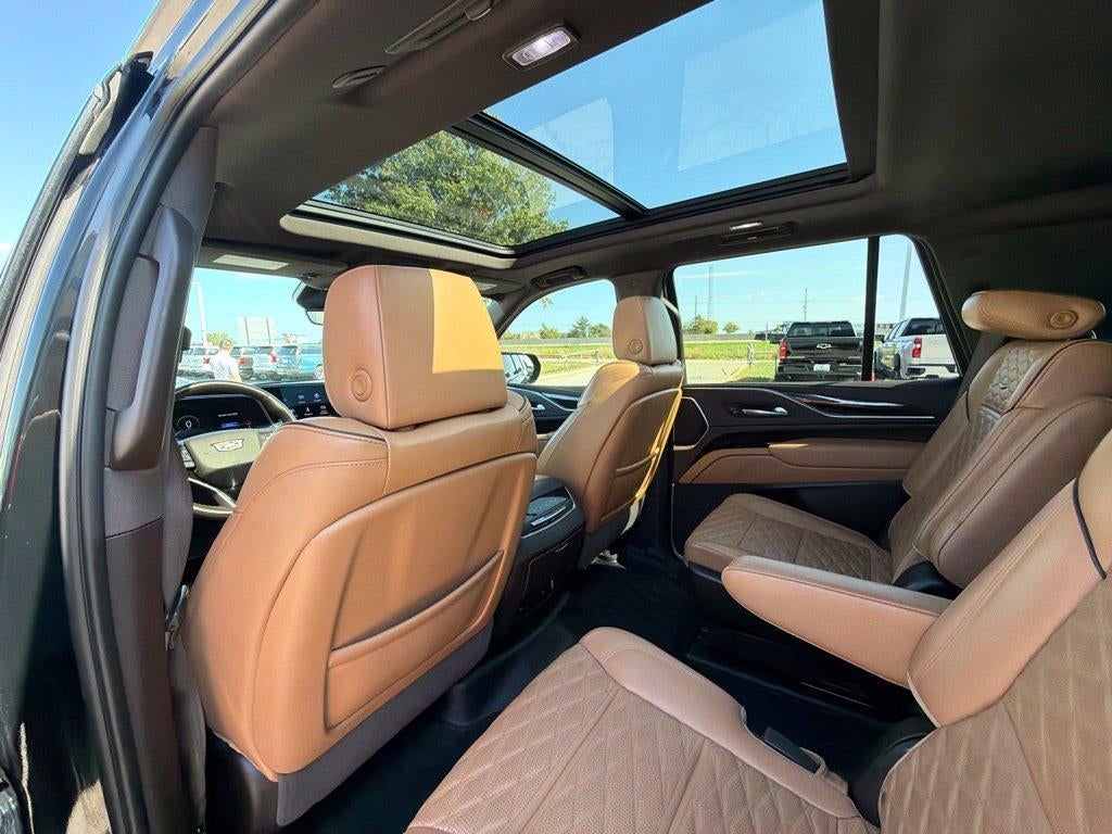 2022 Cadillac Escalade Sport