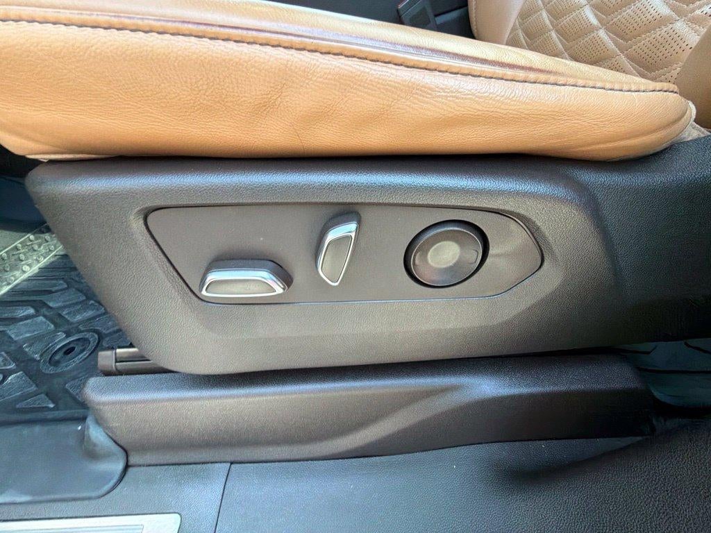 2022 Cadillac Escalade Sport