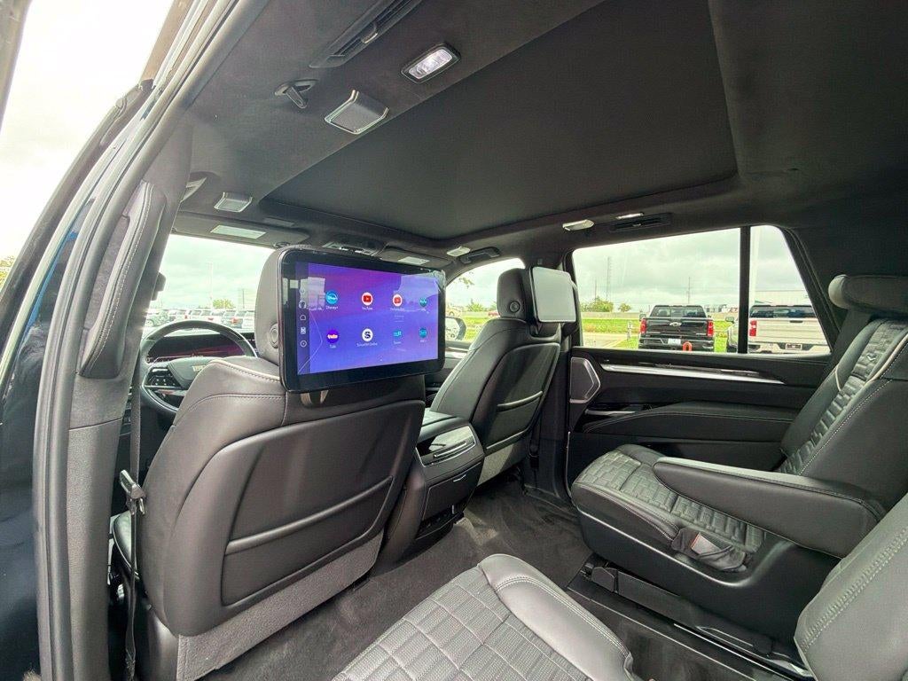 2026 Cadillac Escalade Platinum Sport