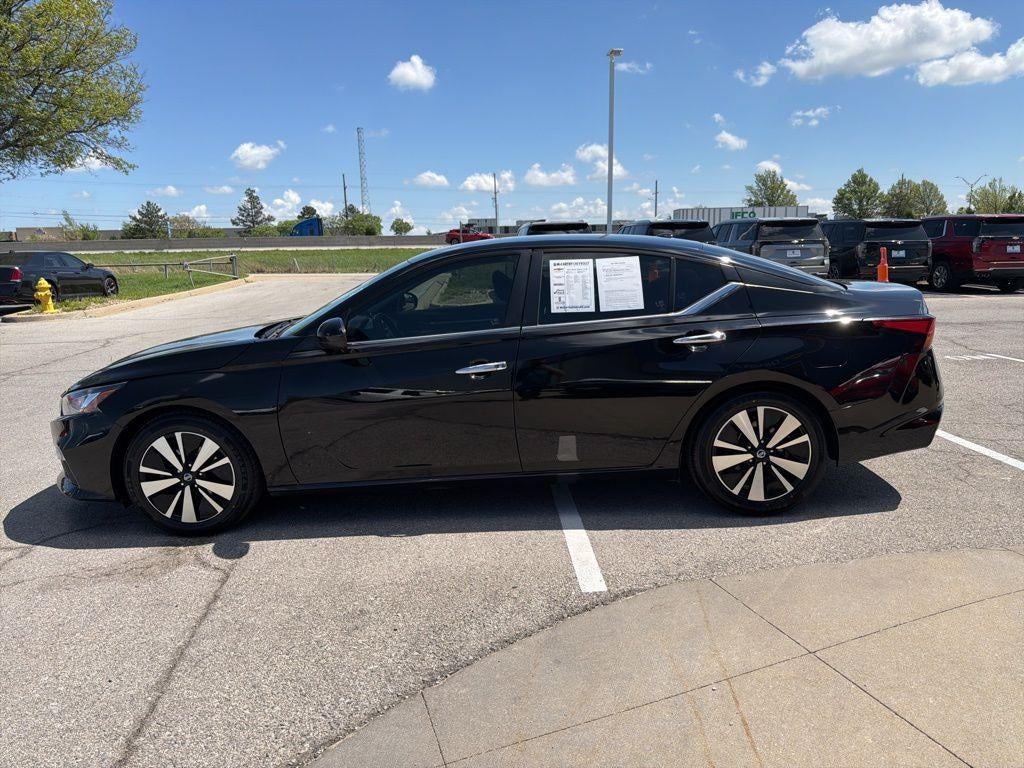 2021 Nissan Altima 2.5 SV