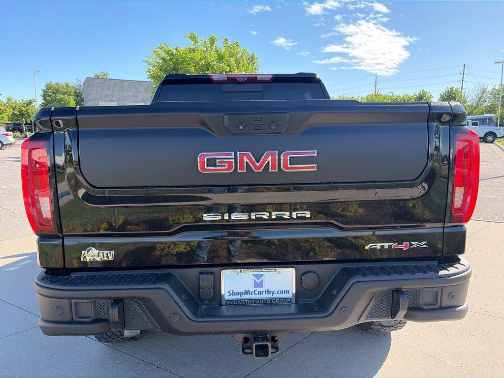2023 GMC Sierra 1500 AT4X