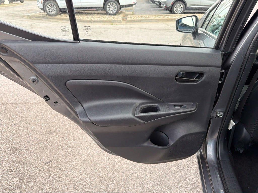 2024 Nissan Versa 1.6 S
