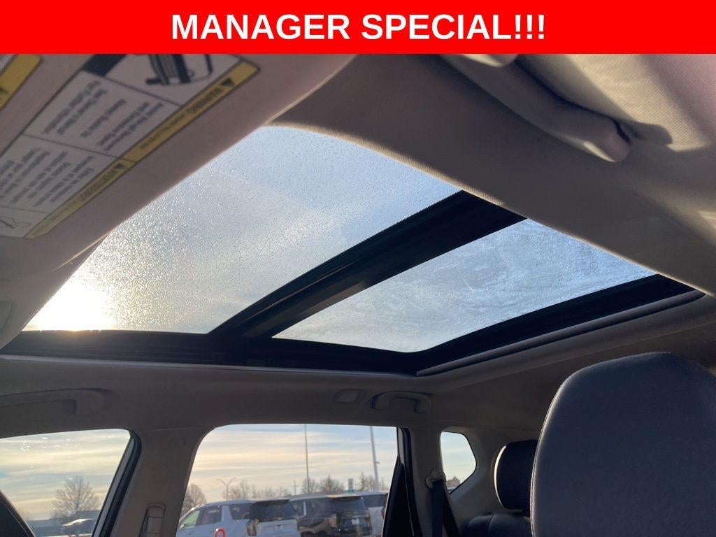 2015 Nissan Rogue SL