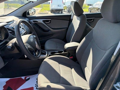 2014 Hyundai ELANTRA SE