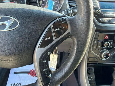 2014 Hyundai ELANTRA SE