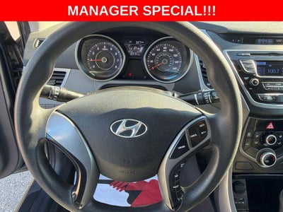 2014 Hyundai ELANTRA SE