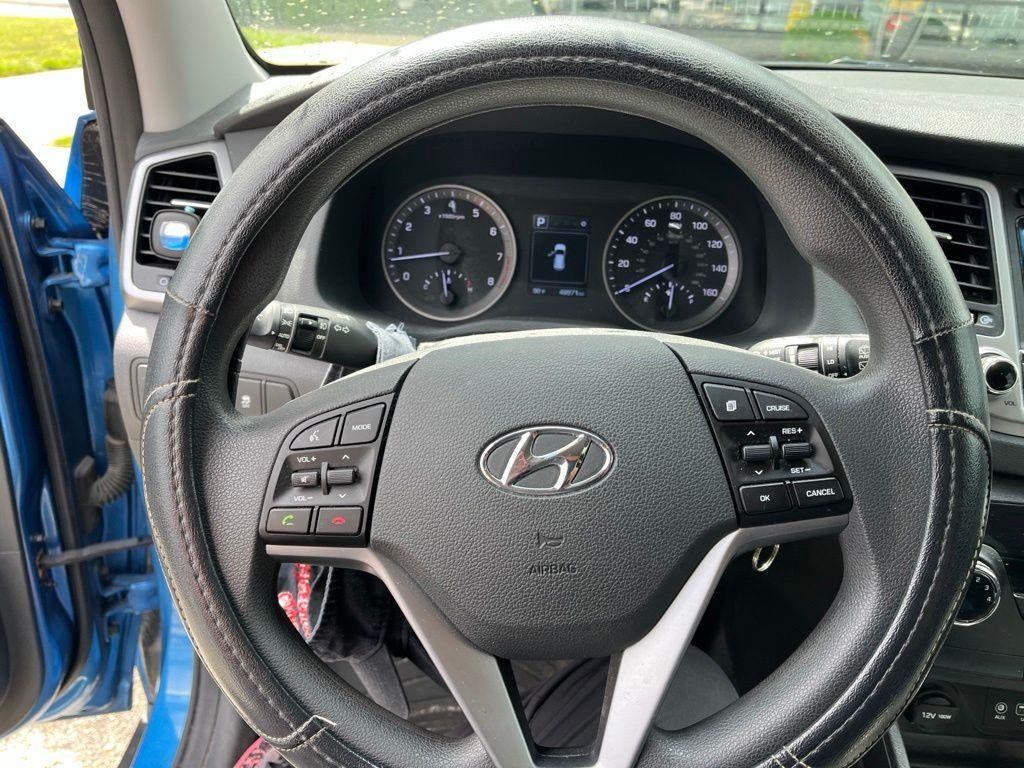 2016 Hyundai TUCSON SE