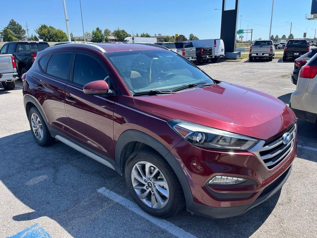 2017 Hyundai TUCSON SE