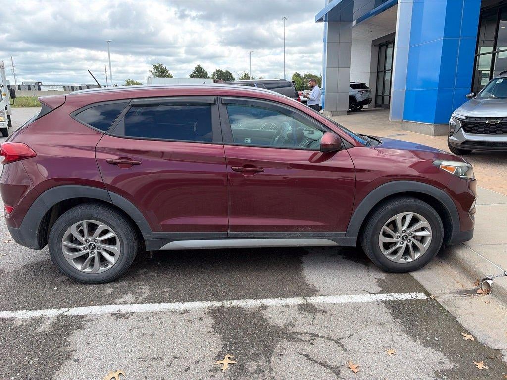 2017 Hyundai TUCSON SE