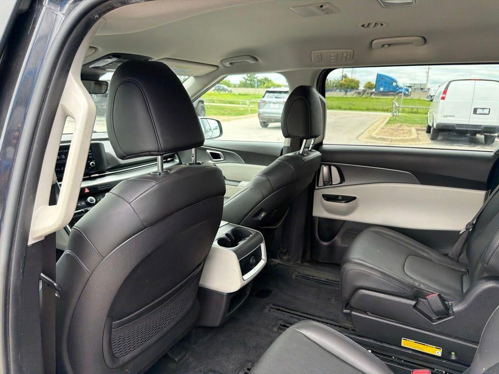 2022 Kia Carnival LXS