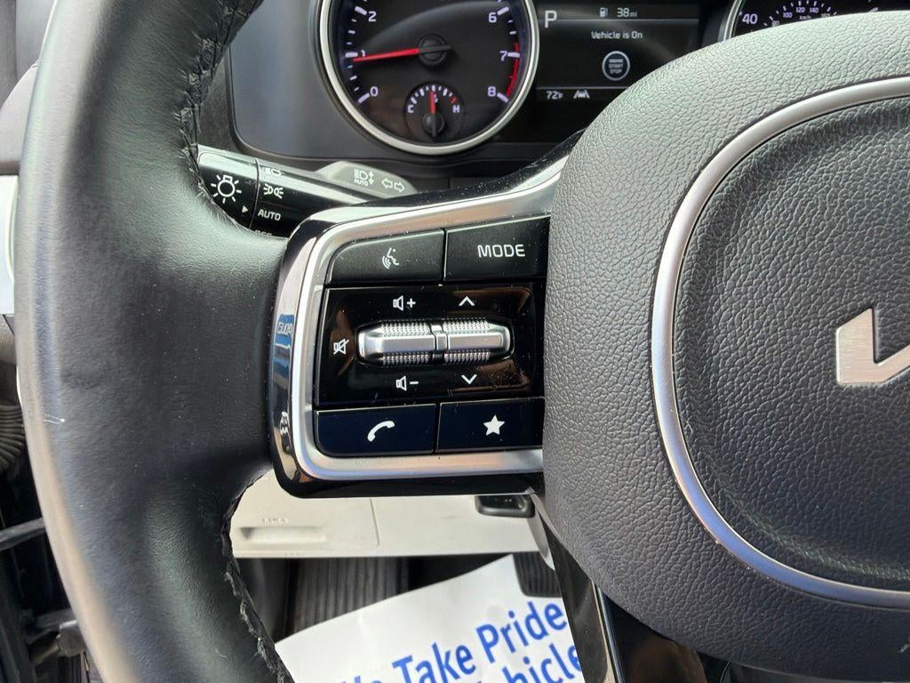 2022 Kia Carnival LXS