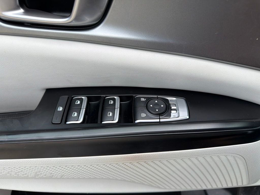 2022 Kia Carnival LXS