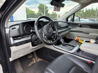 2022 Kia Carnival LXS