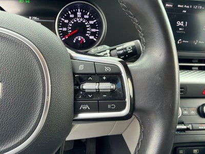2024 Kia Carnival LX Seat Package