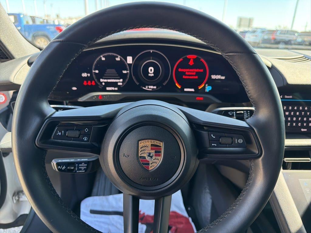 2022 Porsche Taycan Base