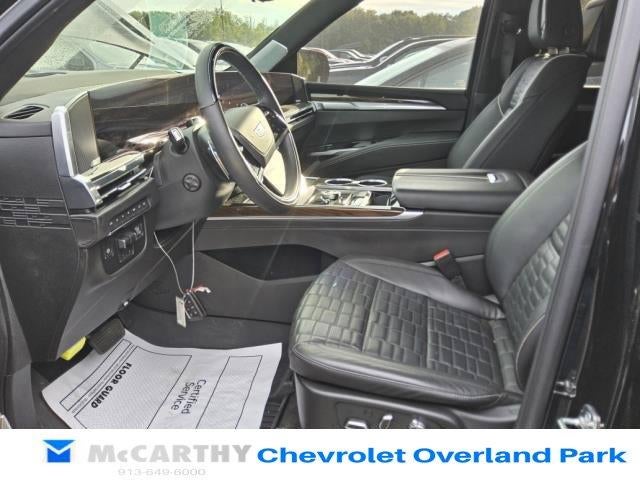 2025 Cadillac Escalade Sport Platinum