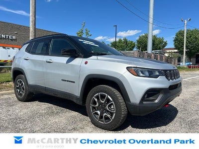 2025 Jeep Compass Trailhawk