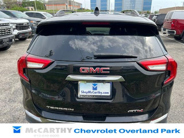 2023 GMC Terrain AT4