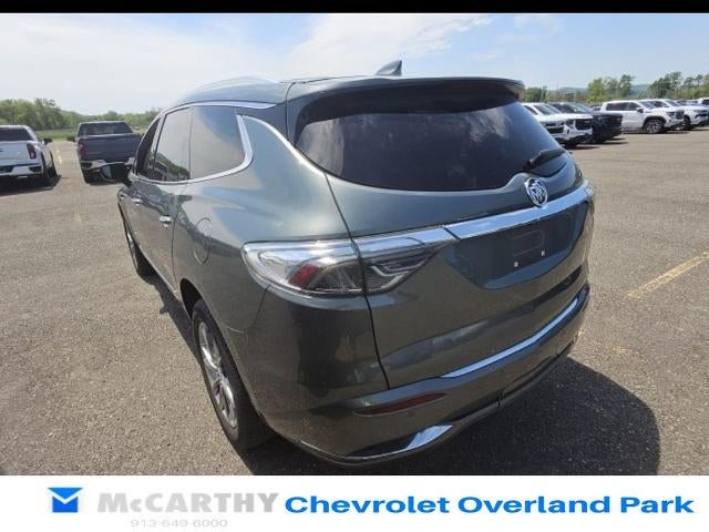 2022 Buick Enclave Avenir