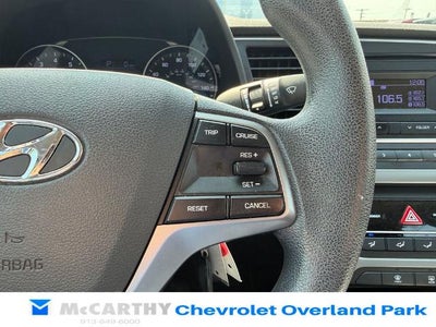 2018 Hyundai ELANTRA SE