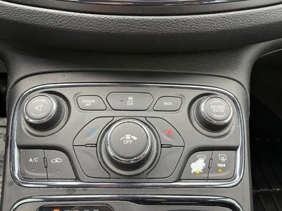 2016 Chrysler 200 S