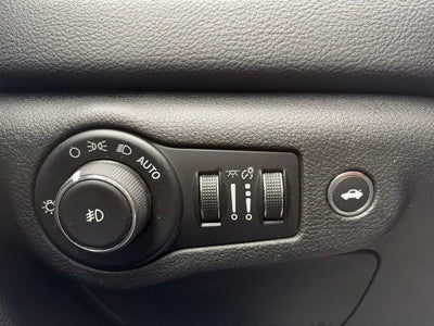 2016 Chrysler 200 S