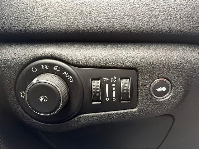 2016 Chrysler 200 S
