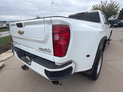2022 Chevrolet Silverado 3500 HD High Country