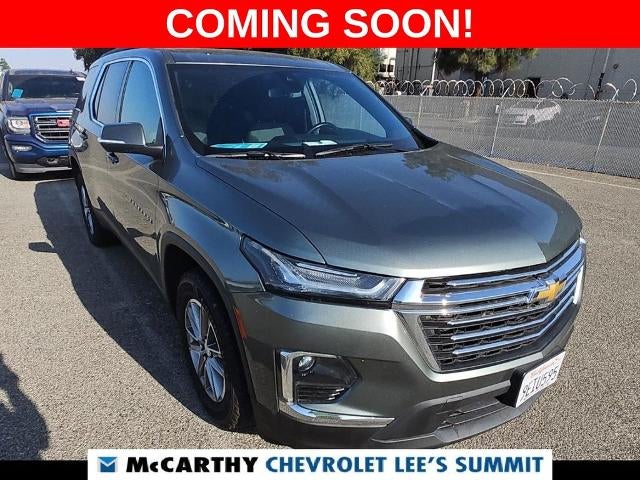 2023 Chevrolet Traverse LT Cloth
