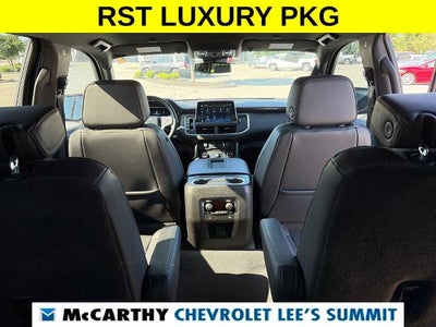 2024 Chevrolet Suburban RST